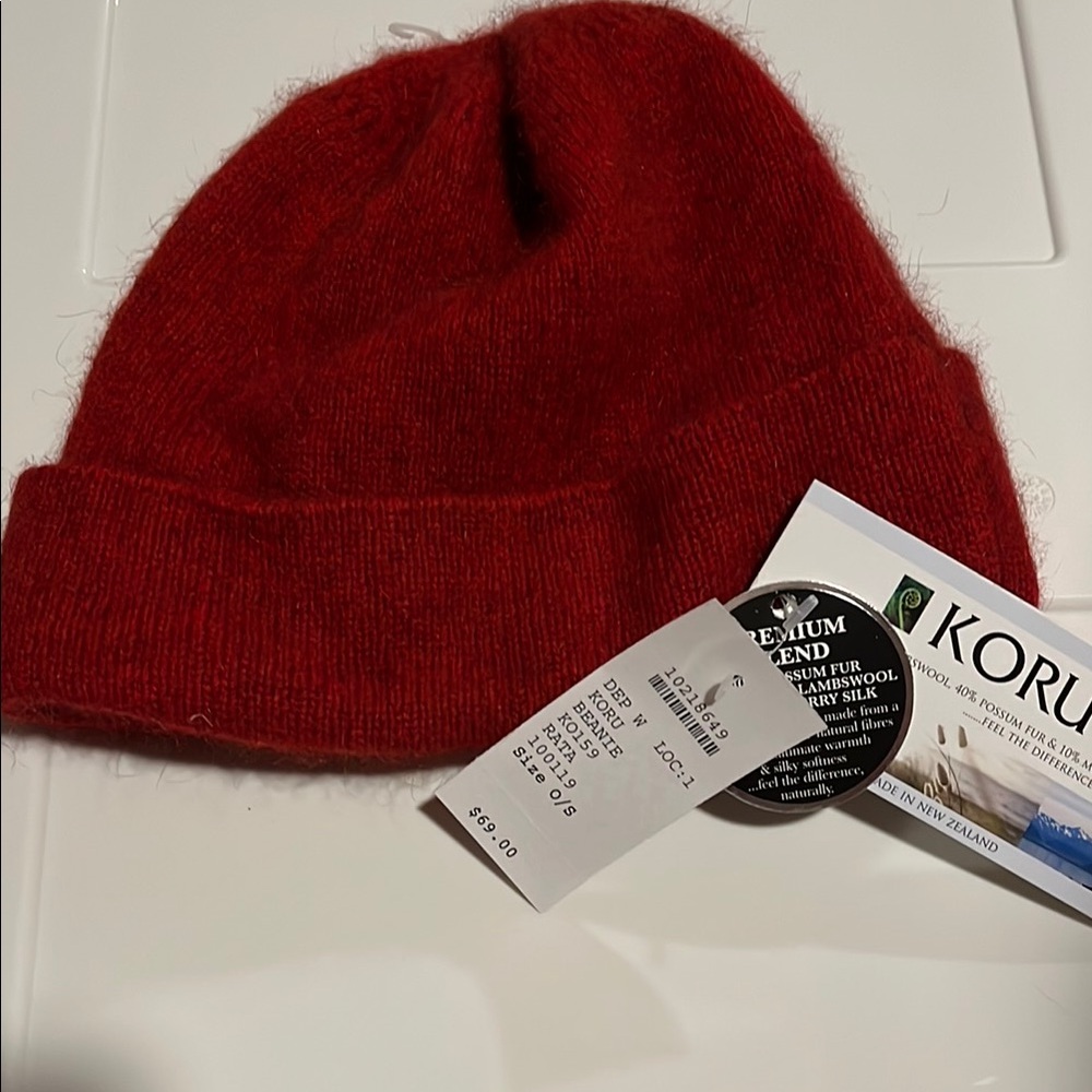 NWT Koru Red Wool Beanie